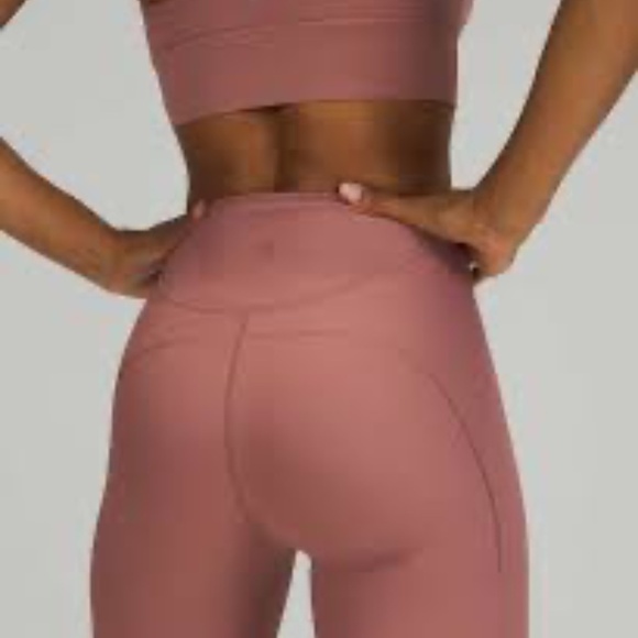 Lululemon Ribbed Contoured High-Rise Short 8" Spiced Chai 8 - Picture 1 of 8